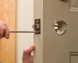 Woods Cross UT Locksmith Store Woods Cross, UT 801-784-6520 - 7-Lock-Changing